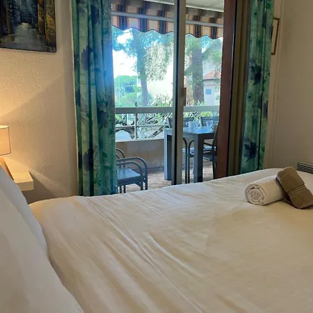 Pied A Terre - Port De Daire *