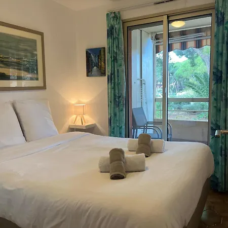 Pied A Terre - Port De Daire